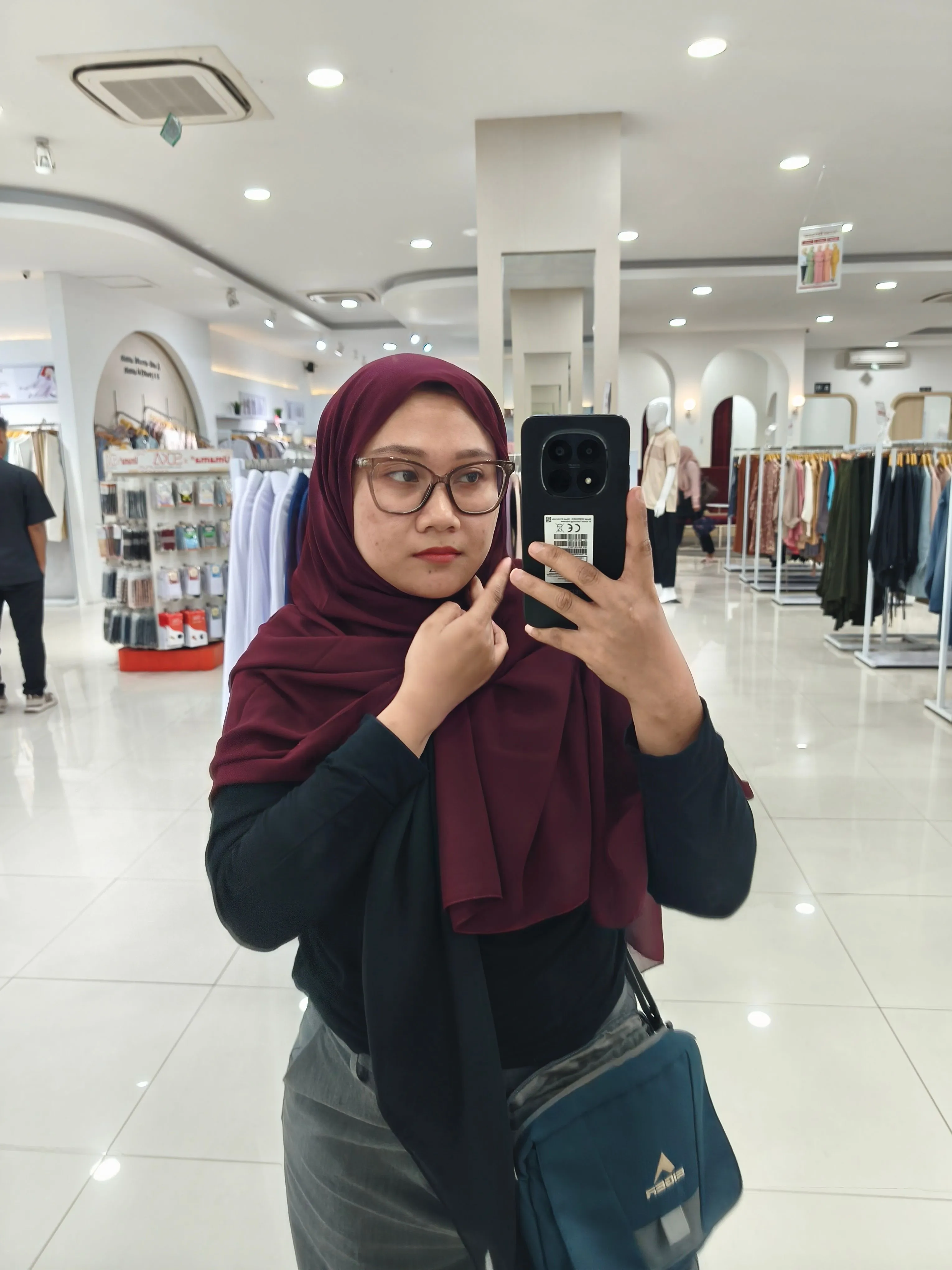 Primadina Kh