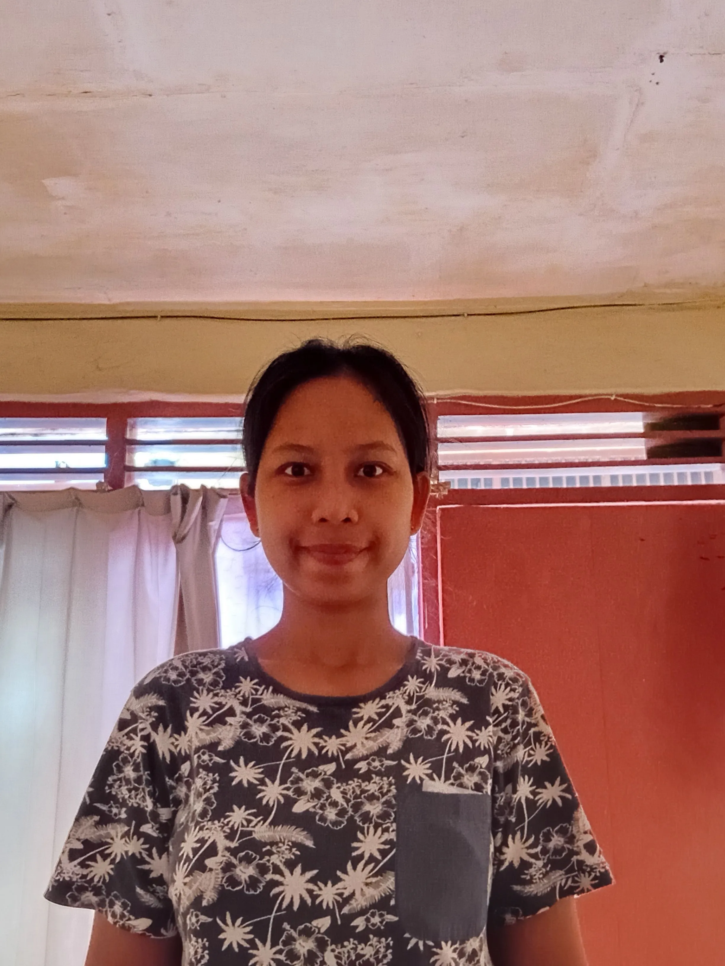 Dwi Wahyuni