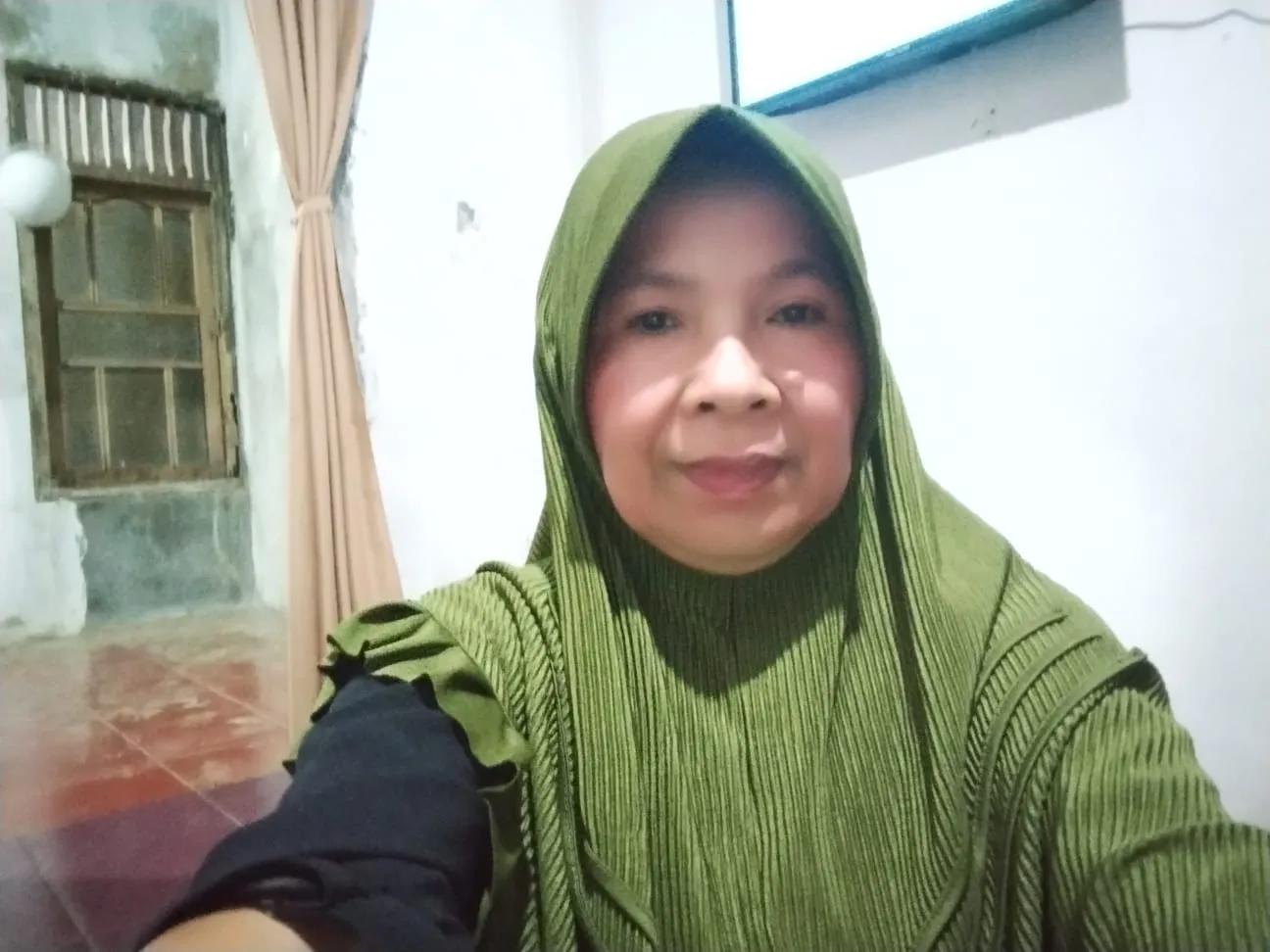 Emay